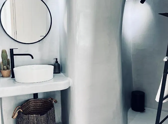 三角洲套房别墅 *